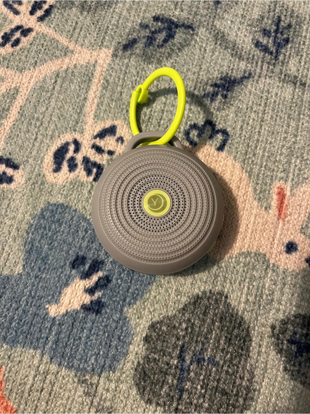 Yogasleep Hushh Compact Travel Sound Machine